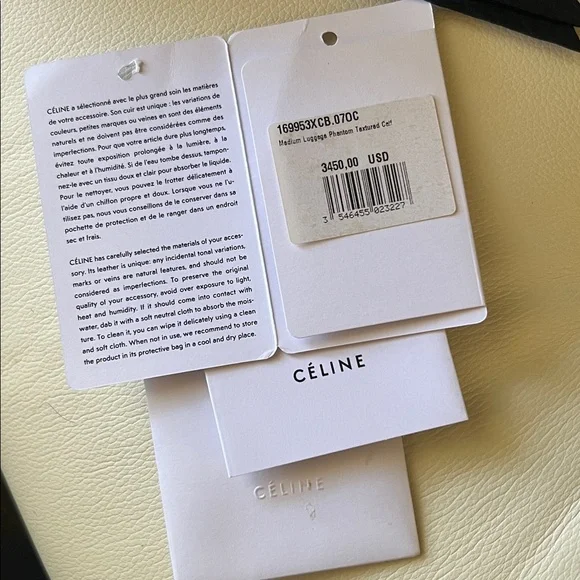 Céline Medium Phantom Bag Textured Calf, Dark Blue Gold Hardware - Picture 15 of 16